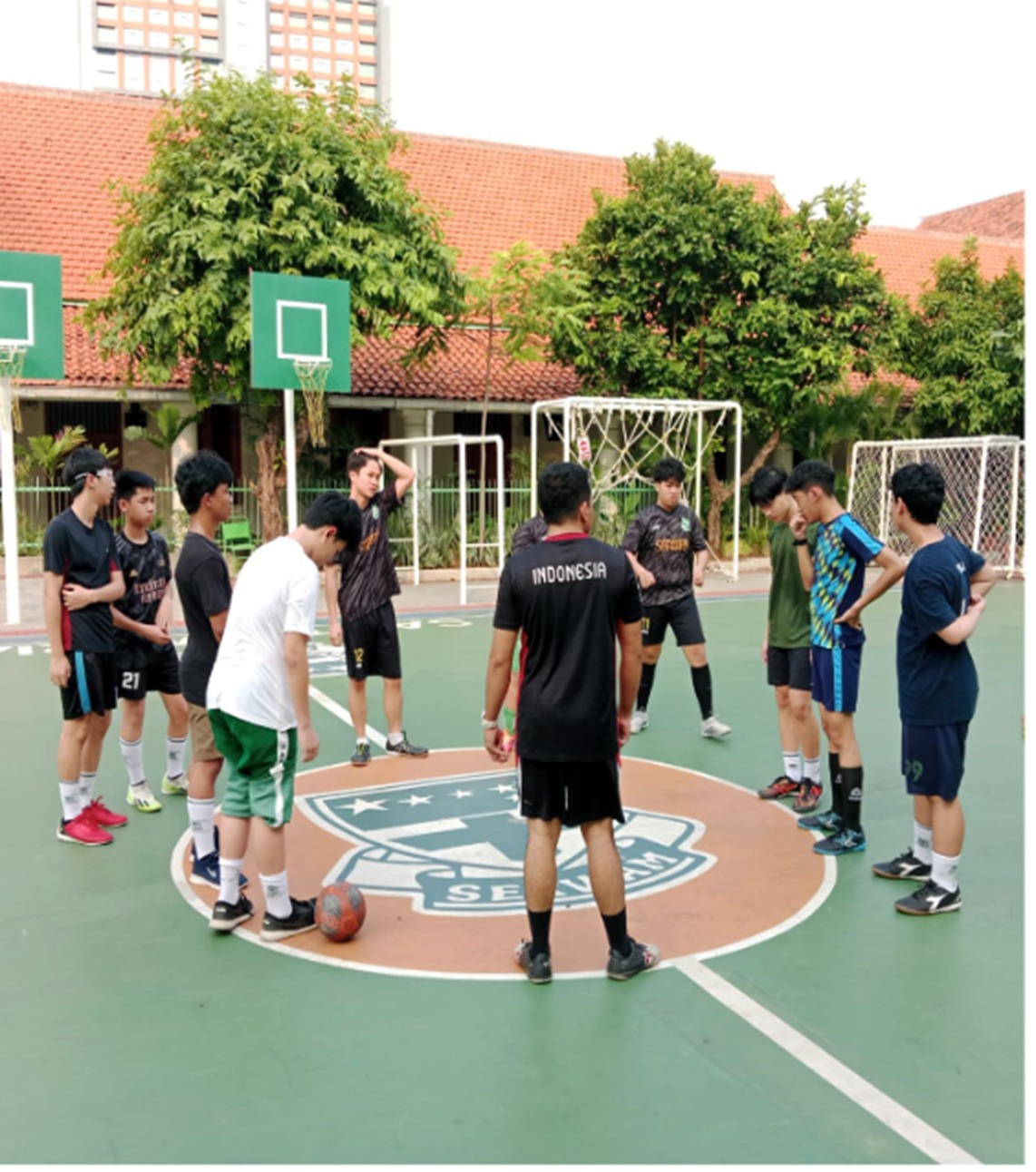 Lingkungan Sekolah SMK 6 NEGERI MAKASSAR